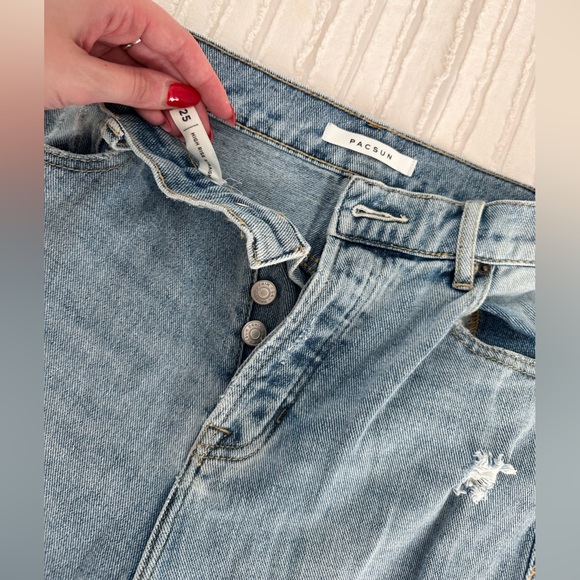 Pacsun High Waisted Straight Leg Distressed Jeans Size 25 - Picture 6 of 8